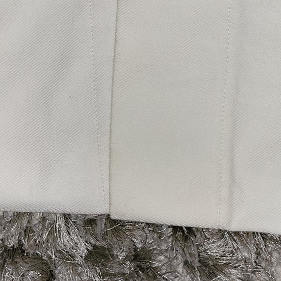 Womans Burberry Pants - Picture 5 of 6